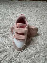 Buty dziecięce Puma Cabana Racer różowe r. 21