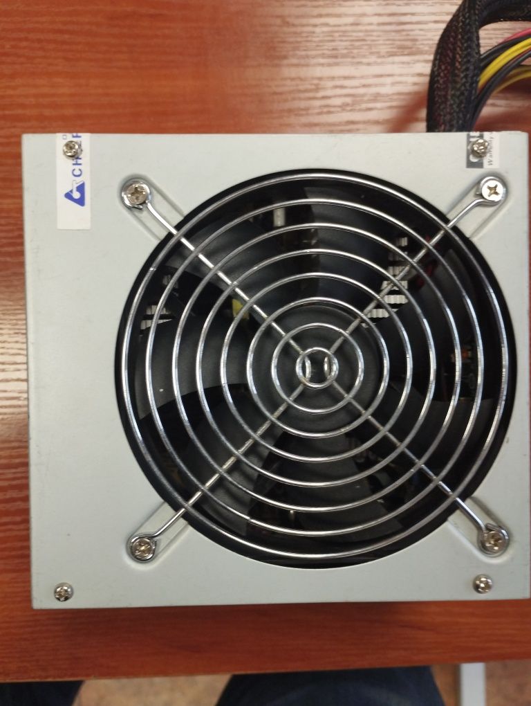 Комп'ютерний блок живлення Chieftec CFT-370-N12S 370 Вт