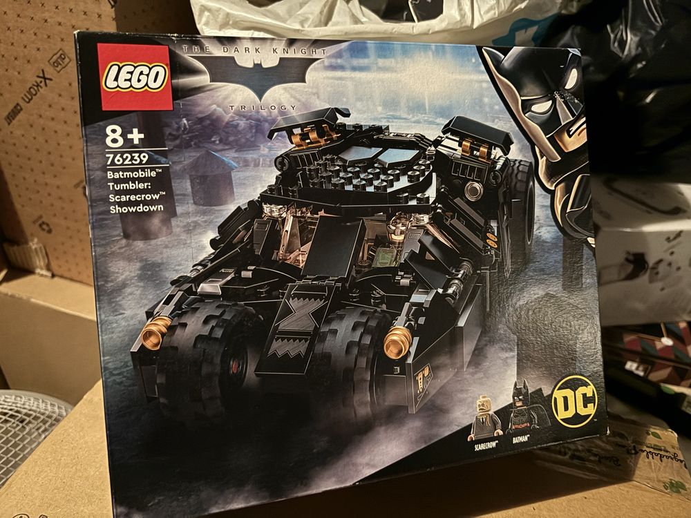 LEGO Super Heroes 76239 Batman Tumbler: starcie ze Strachem na Wróble
