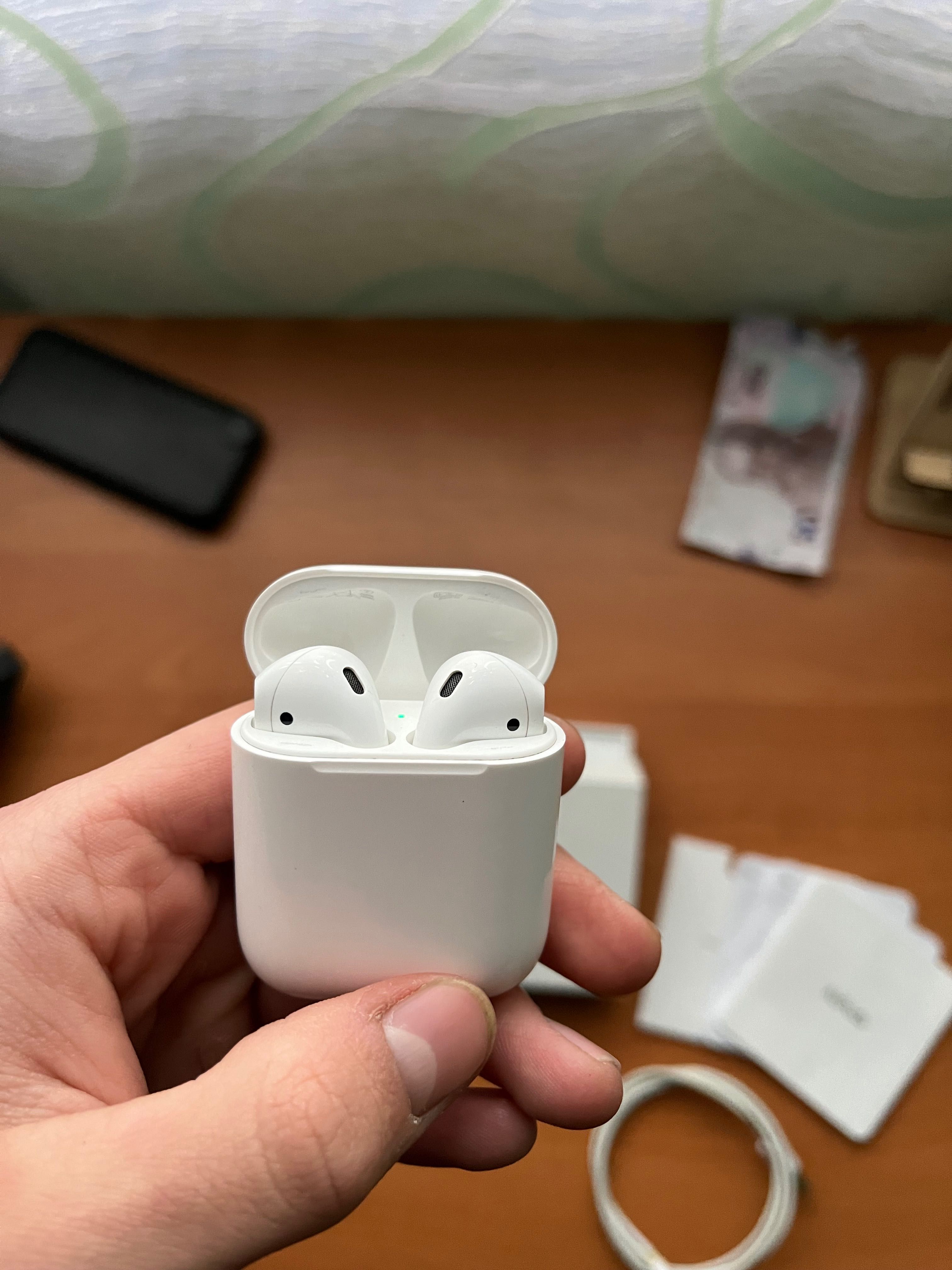 Навушники Apple AirPods 2