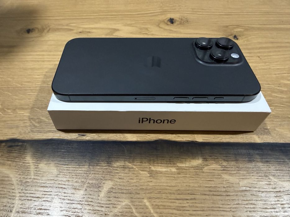 iPhone 16 Pro Max 256 Black Titanium