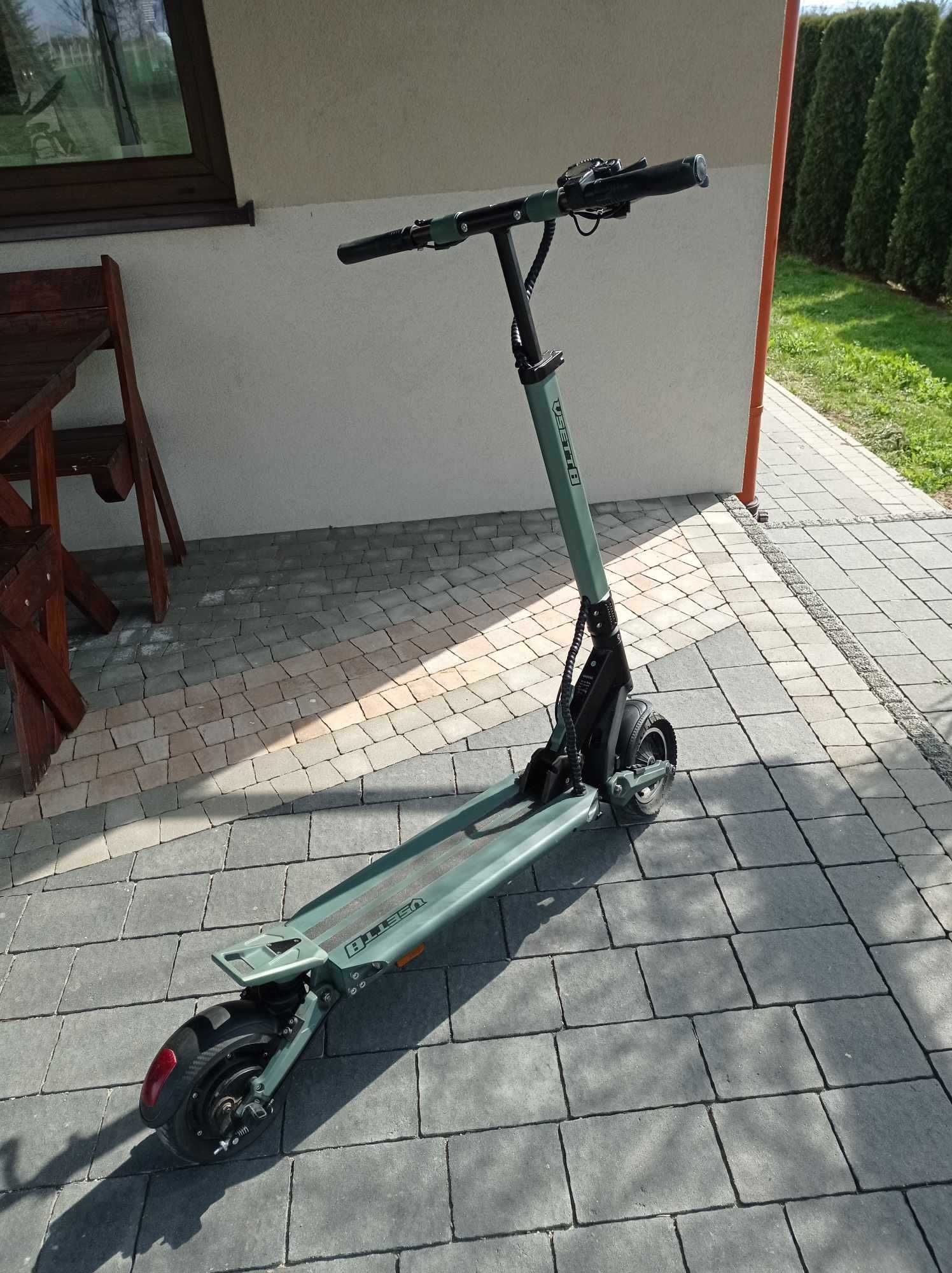 Hulajnoga elektryczna Vsett 8 stan bardzo dobry!