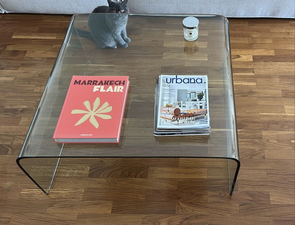 Mesa de vidro maciço AreaStore