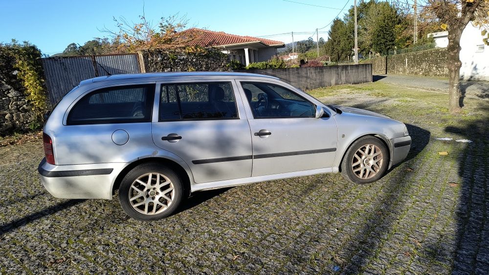 1998 skoda Octavia 1.8 20v turbo manual