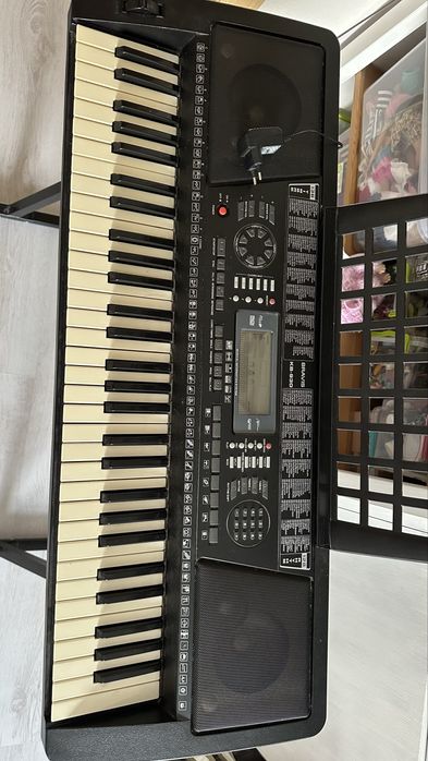 Синтезатор Bravis kb 930