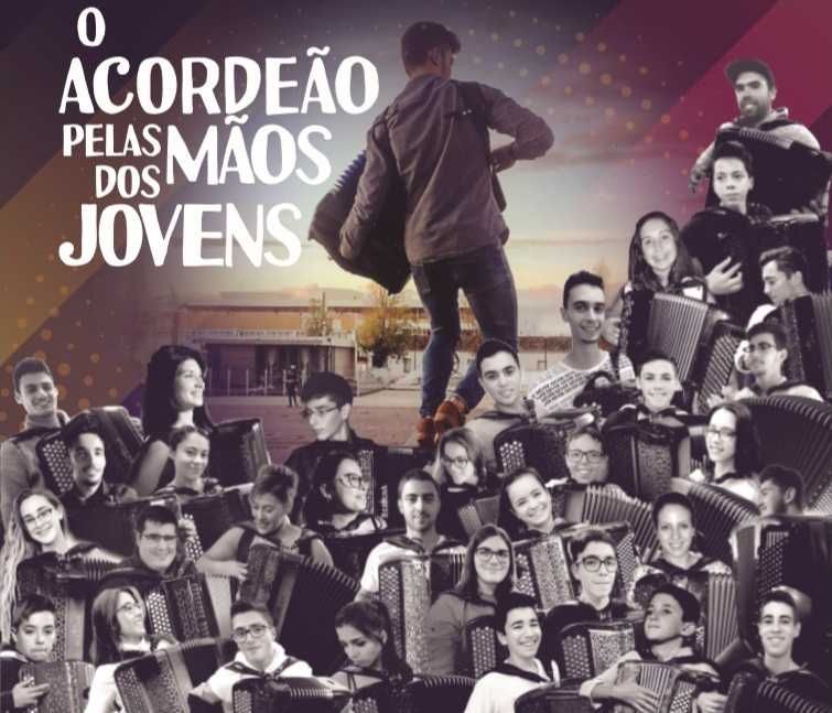 Coleção 5 CDs   "O Acordeão pelas mãos dos jovens" - 123 músicas