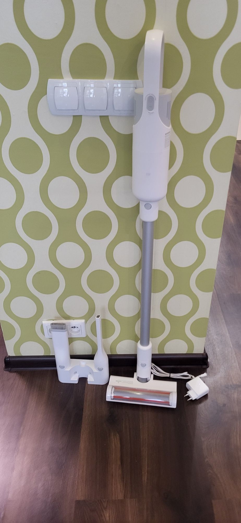 Odkurzacz pionowy Xiaomi Mi Vacuum Cleaner Light biały uszkodzony