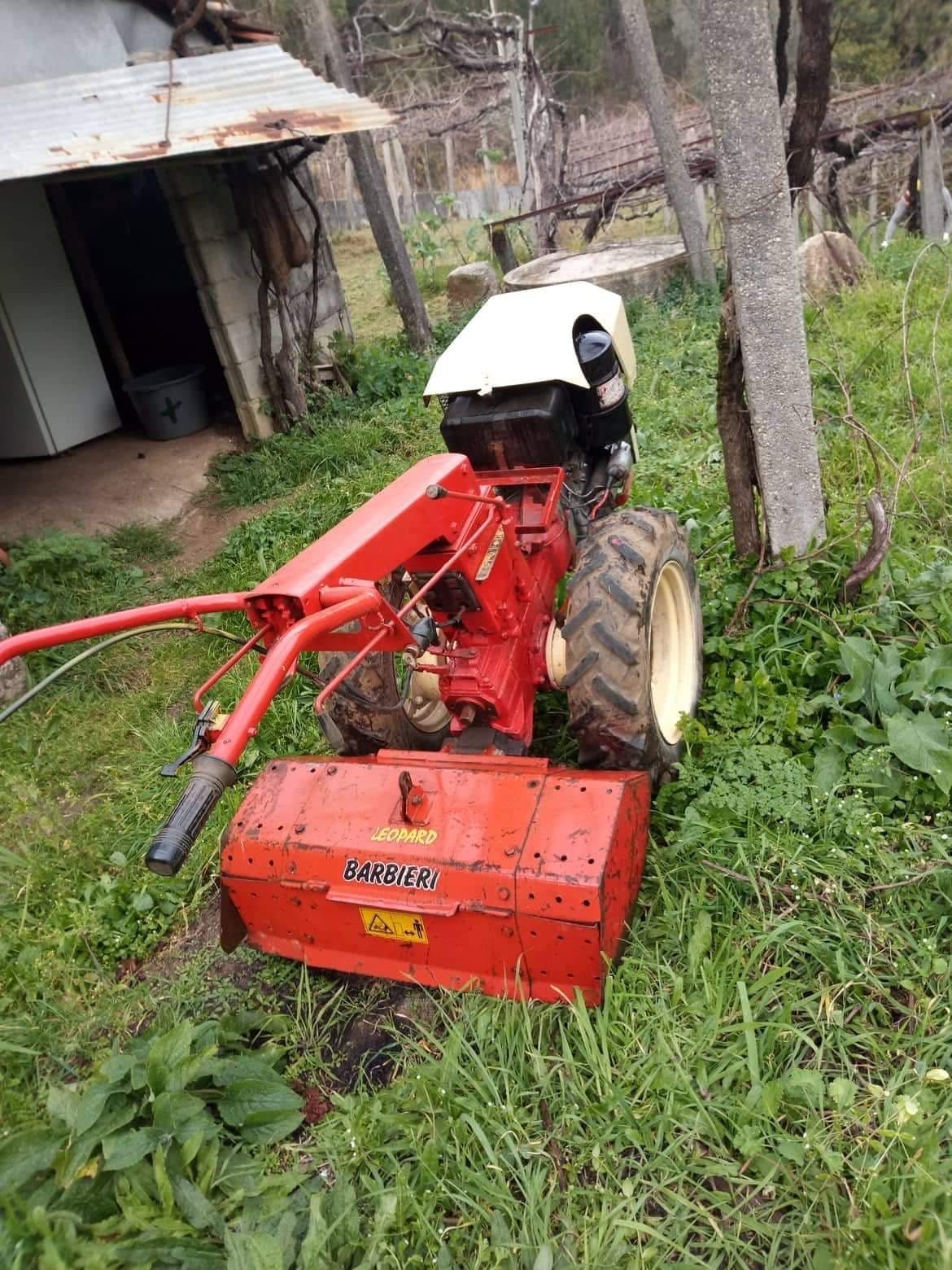 Motocultivadora e Alfaias Agrícolas