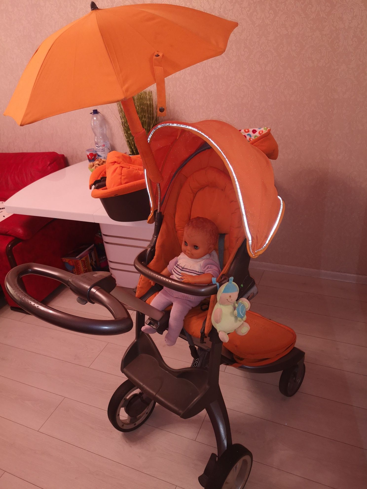 Продам свою улюблену калясочку Stokke Explory V2