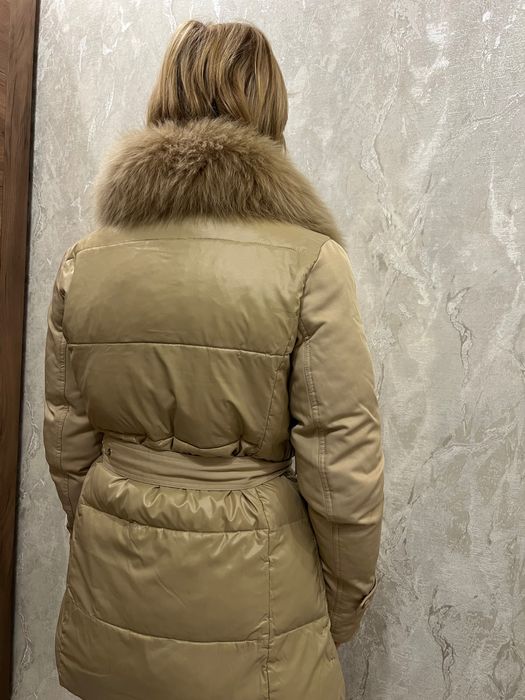 Куртка жіноча бежева