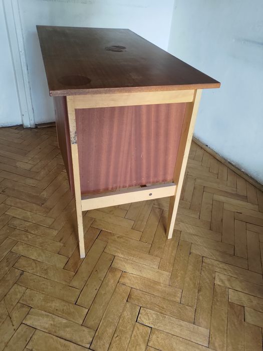 Biurko z lat 70, vintage PRL, prod. Jarocin, stan dobry