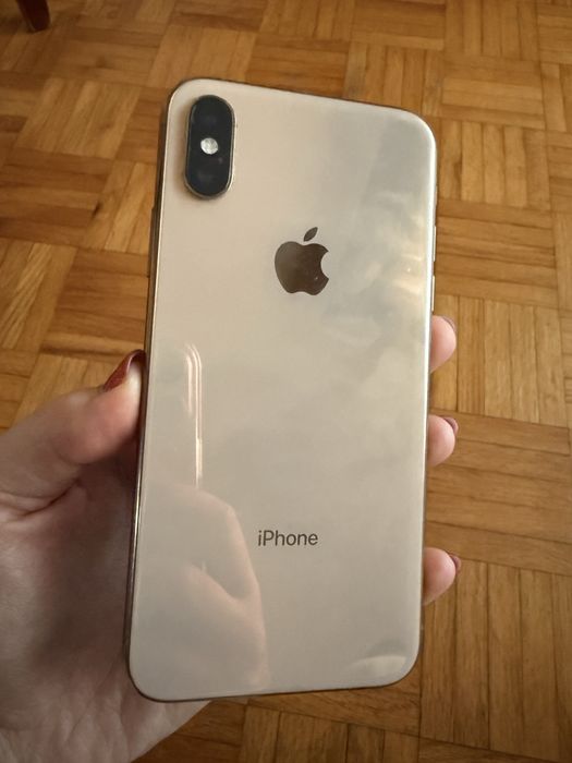 Iphone XS 64GB dourado