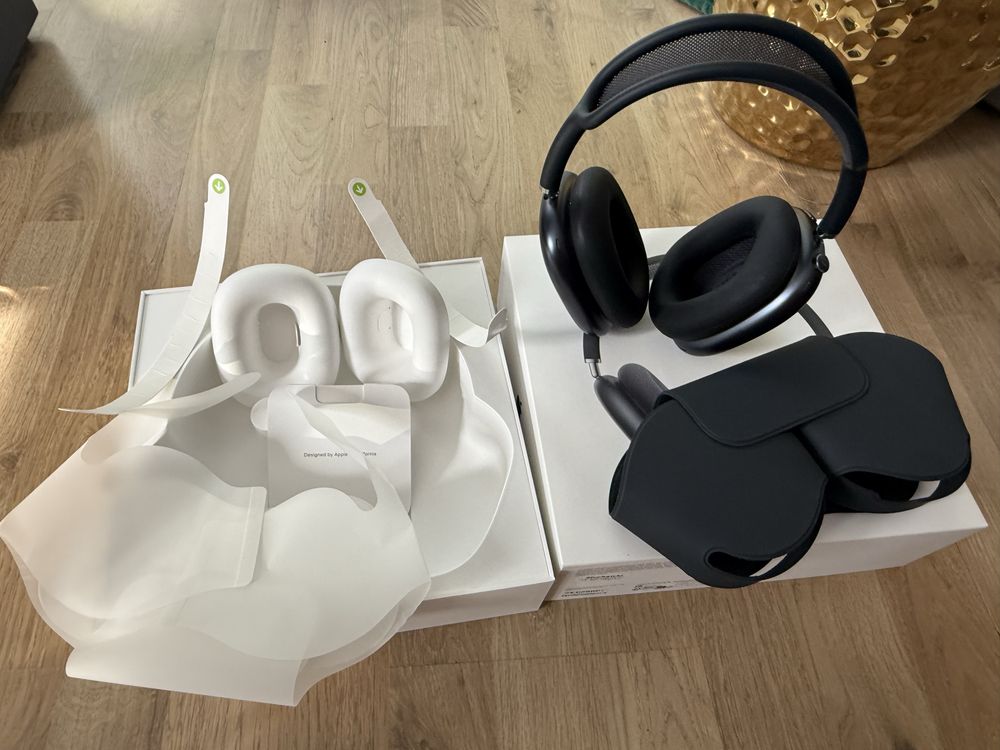 AirPods Max Midnight Model A3184