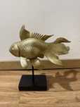 Peixe dourado decorativo
