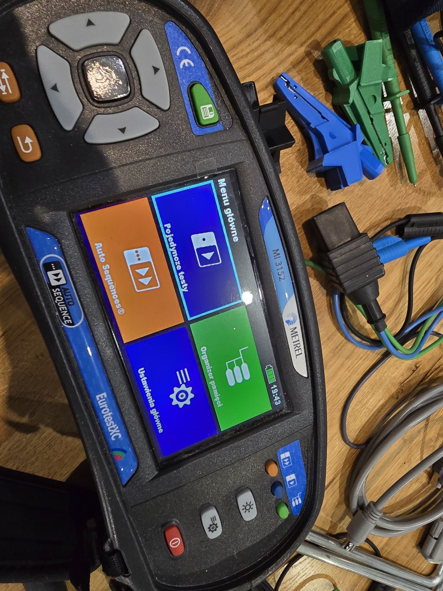 Miernik instalacji elektrycznych Metrel MI 3152 EurotestXC