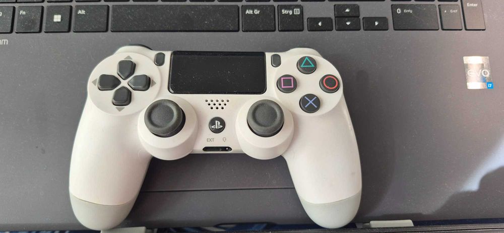 Comandos PlayStation 4 - como novo