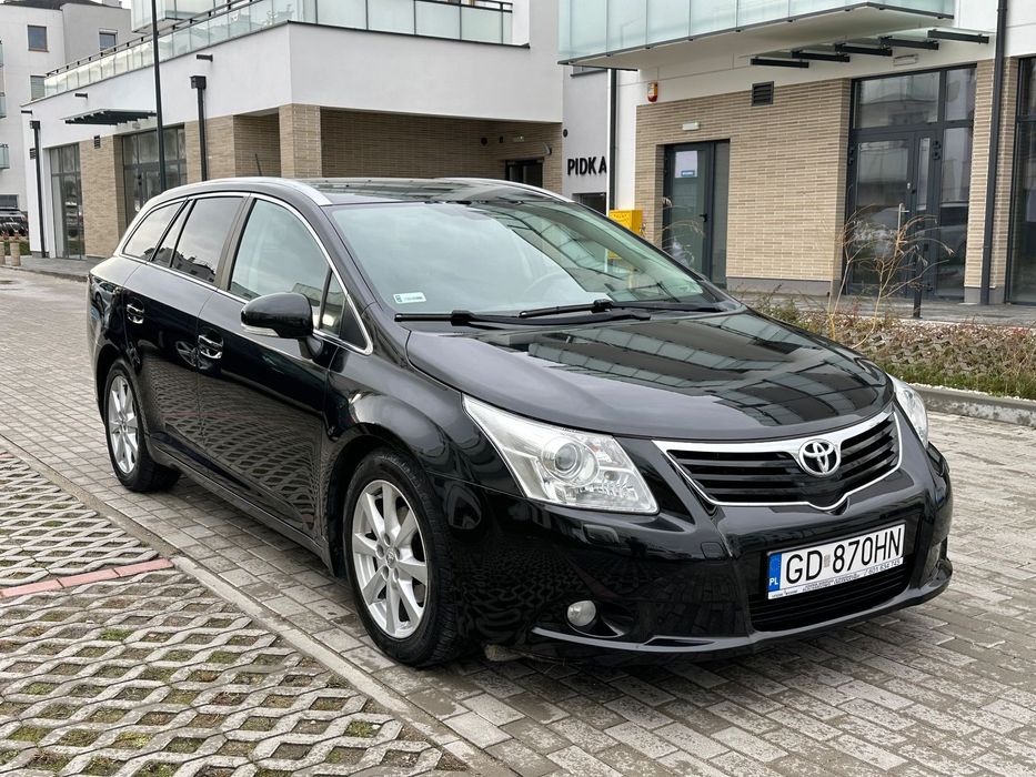 Toyota Avensis Stan BDB, Salon Polska, XENON, Alufelgi, Tempomat, Keyless