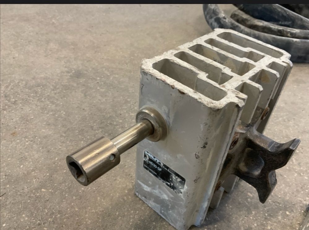 Element dystansowy DD HD30 SP. Dystans do wiertnicy Hilti