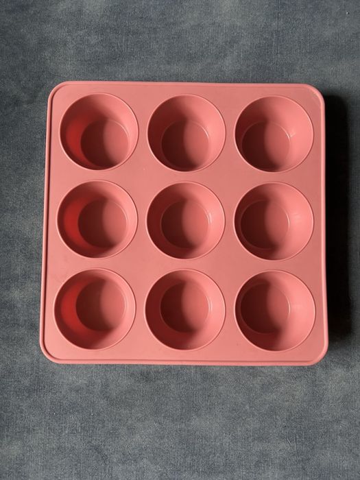 Силіконова форма для випічки кексів, мафінів