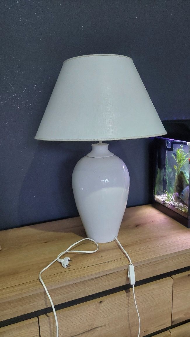 Lampa stołowa szklana