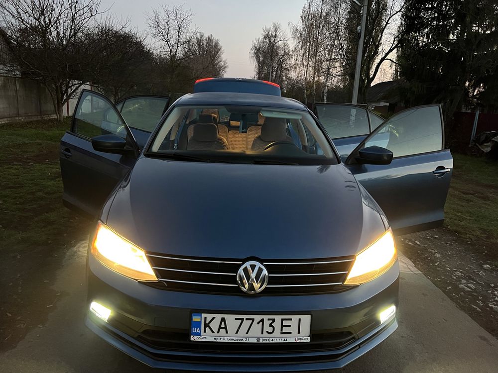 Volkswagen Jetta SE 2015 1.8