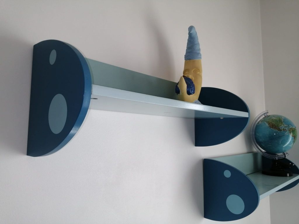 Prateleira  para quarto de criança