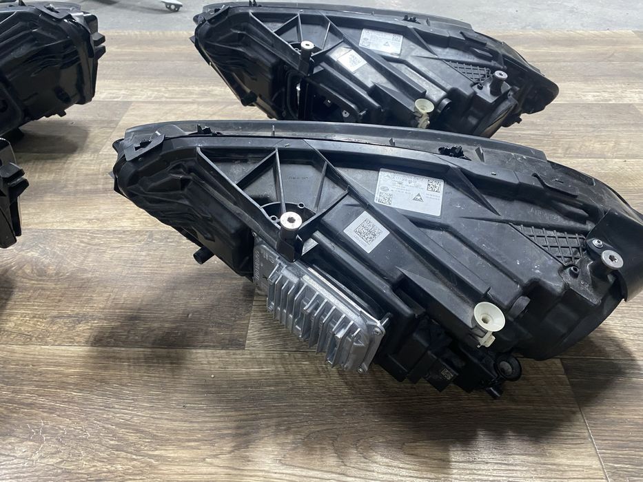 Mercedes w177 a клас фара права ліва