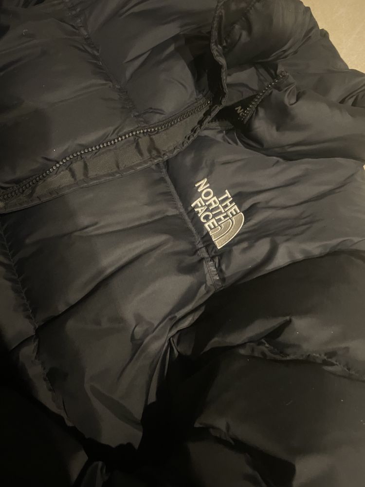 Kurtka the north face nuptse 700 s