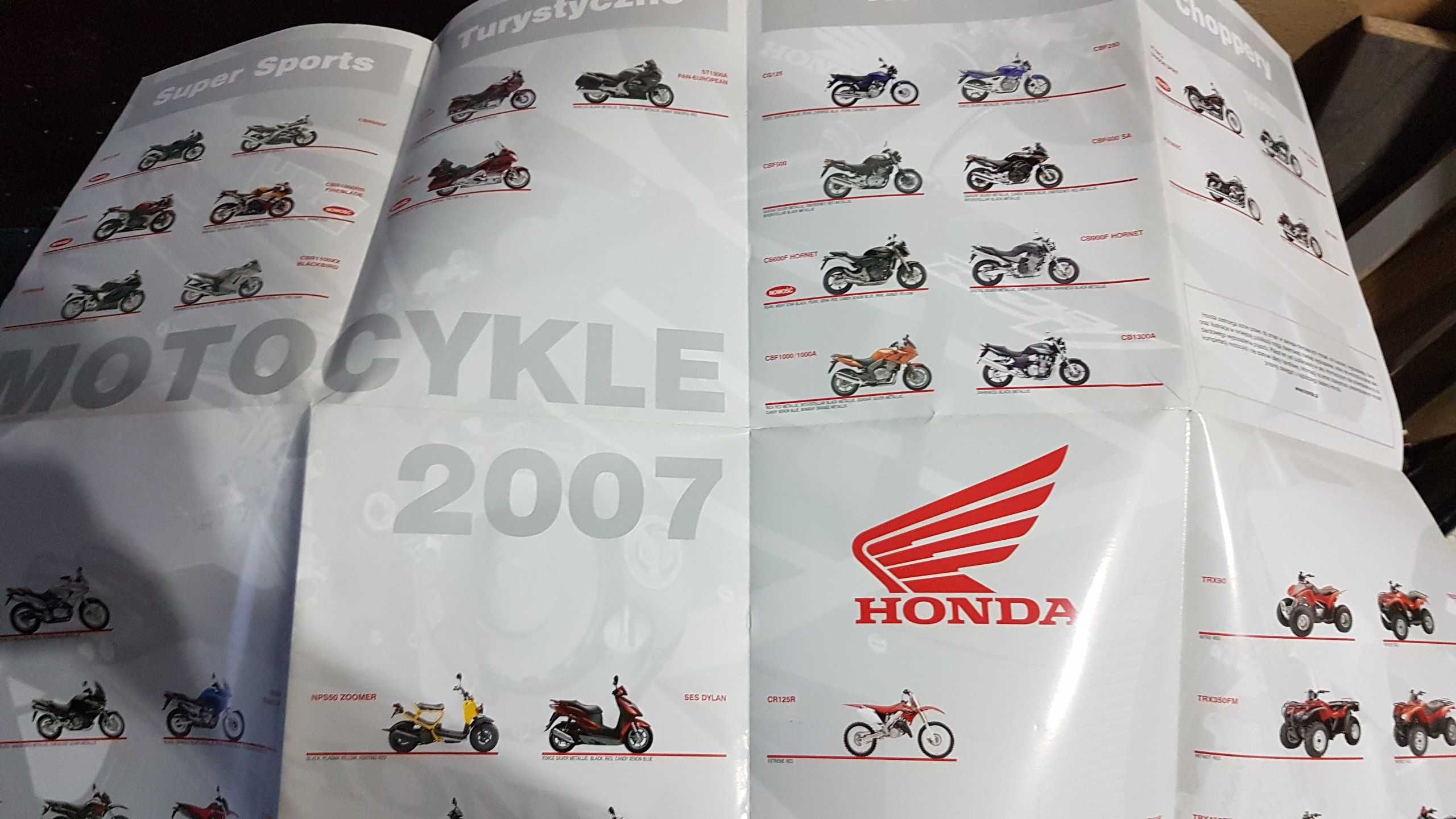 stary katalog motocykli honda z 2007r. dla kolekcjonerów