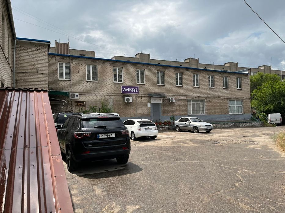 Комплекс будівель офісні складські СТО