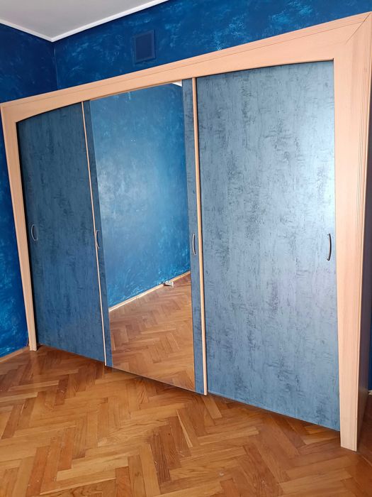 Sprzedam zestaw mebli pokojowych