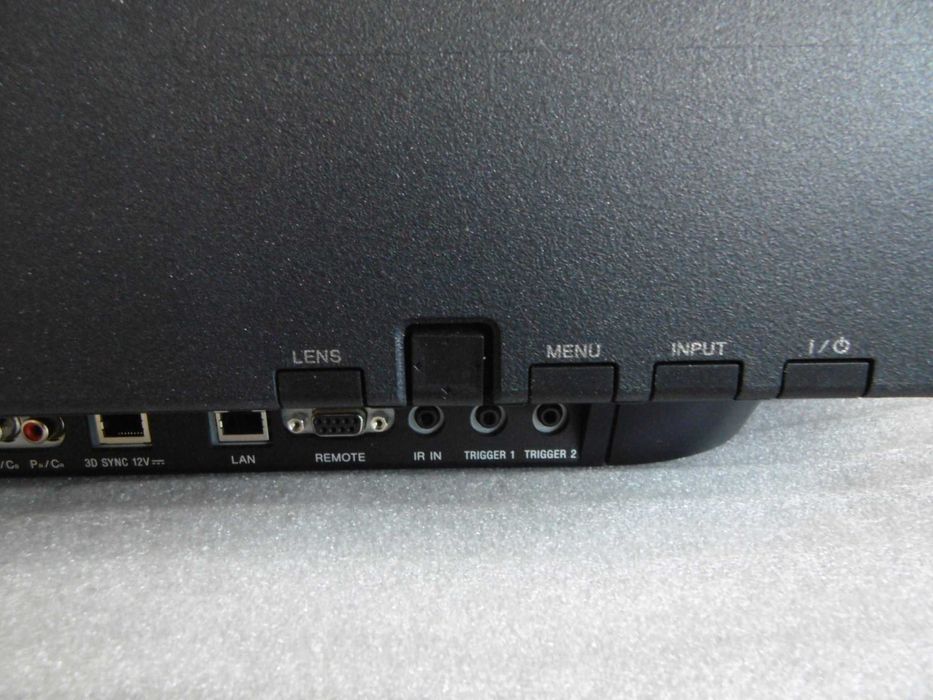 4K SONY VPL VW1000ES projektor jak rzutnik JVC high-end SXRD 2000lum