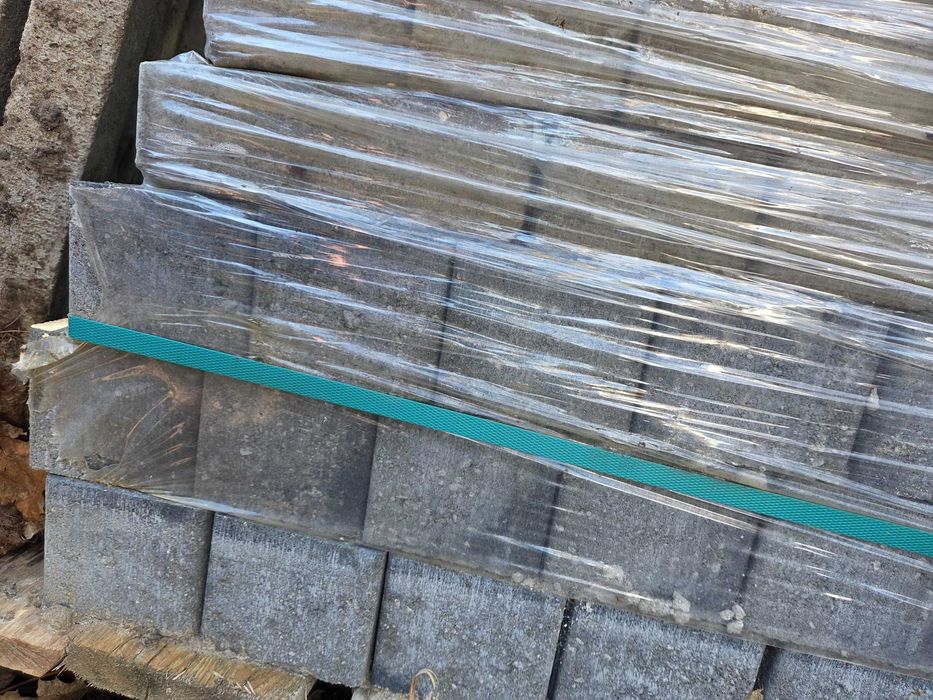 Nowy Polbruk prostokąt 8cm konkretny pod tiry na podjazd podworko