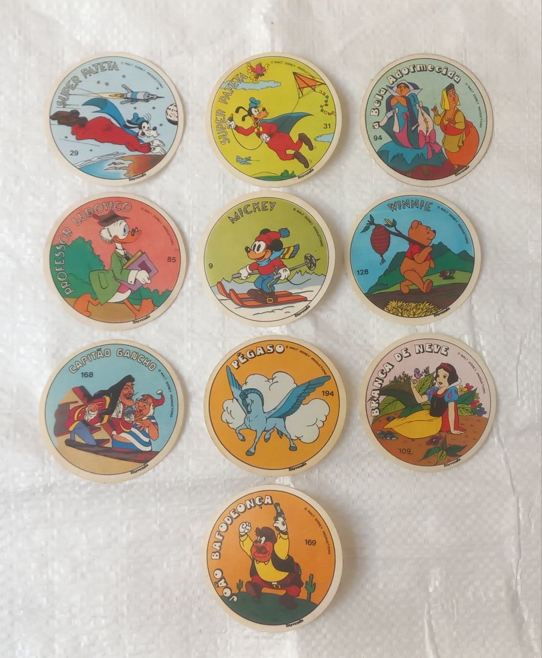 Lote de cromos antigos Disney.