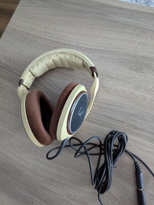 Słuchawki Sennheiser HD598
