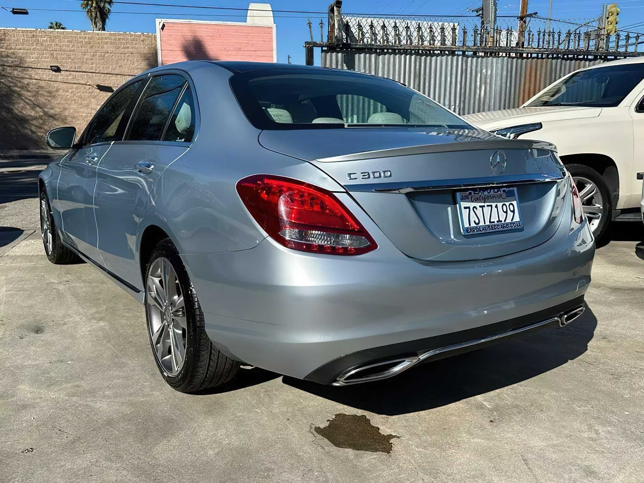 Mercedes-Benz C-Class 2016