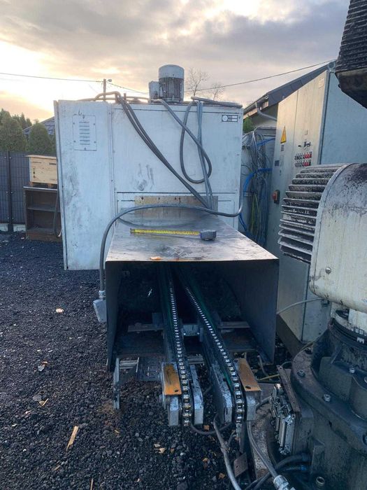 Linia lakiernicza robot manutec r5 ściana lakiernicza