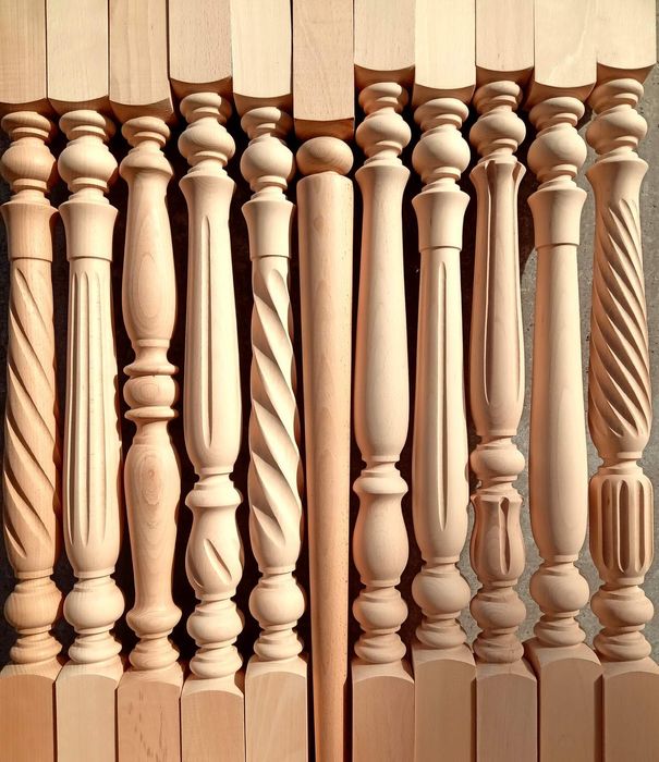 Балясини та комплектуючі