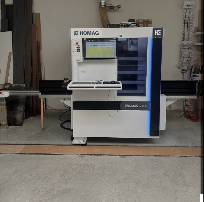 CNC vertical, o HOMAG DRILLTEQ V-200 Usada