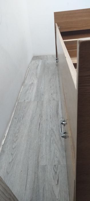 Cama de solteiro com gaveteiro