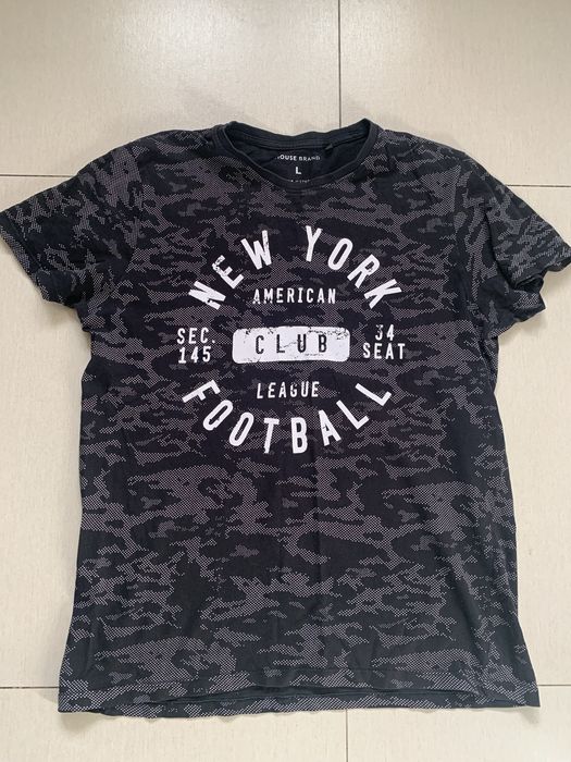 Czarny T-shirt męski House rozmiar L