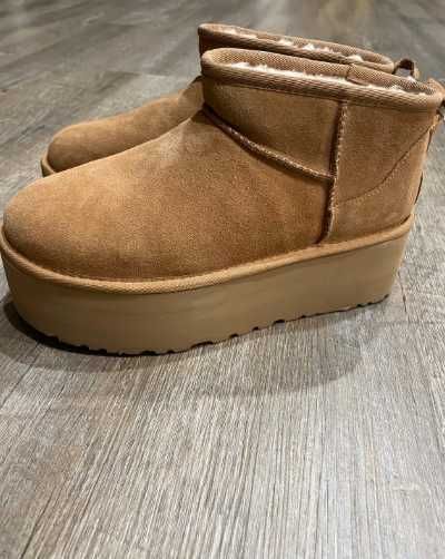 UGG Classic Ultra Mini Platform Boot R.38