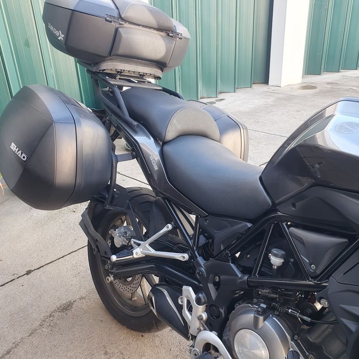 Benelli trk 502 bom estado com extras.