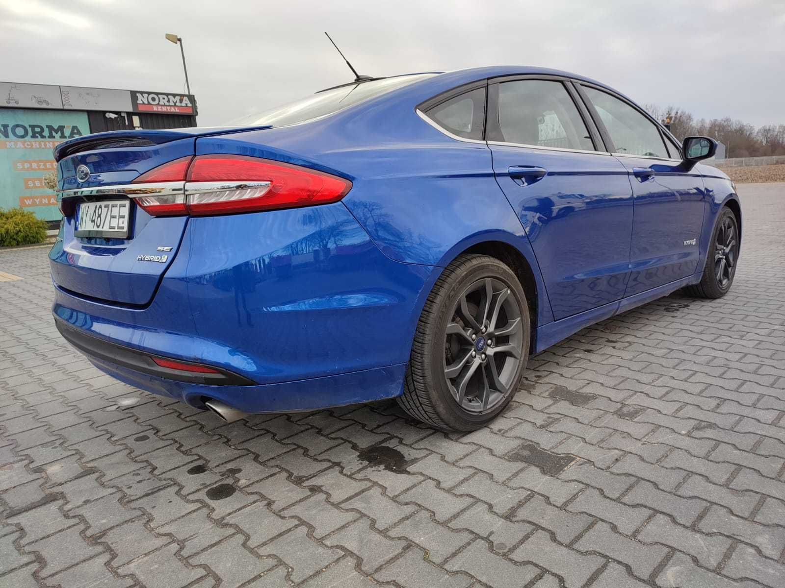 Ford Fusion hybryda 2018r.