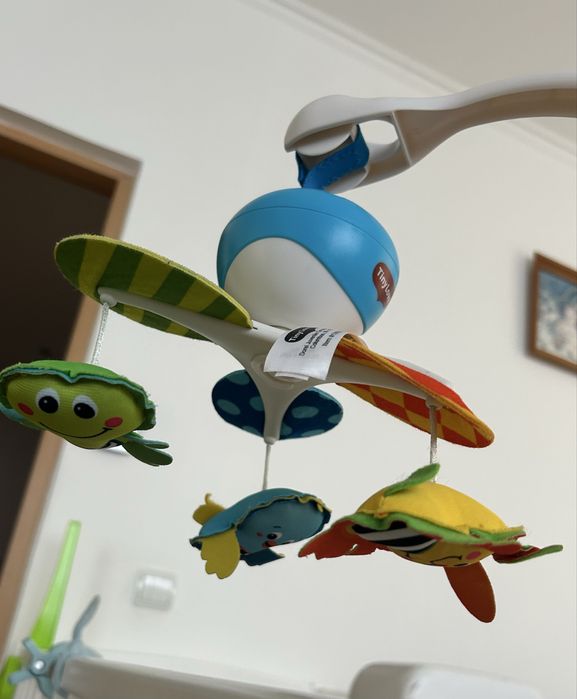 Музичний мобіль Tiny Love + 2 у подарунок