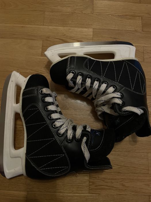 Łyżwy Hokejowe Jofa rozm 35 Mega