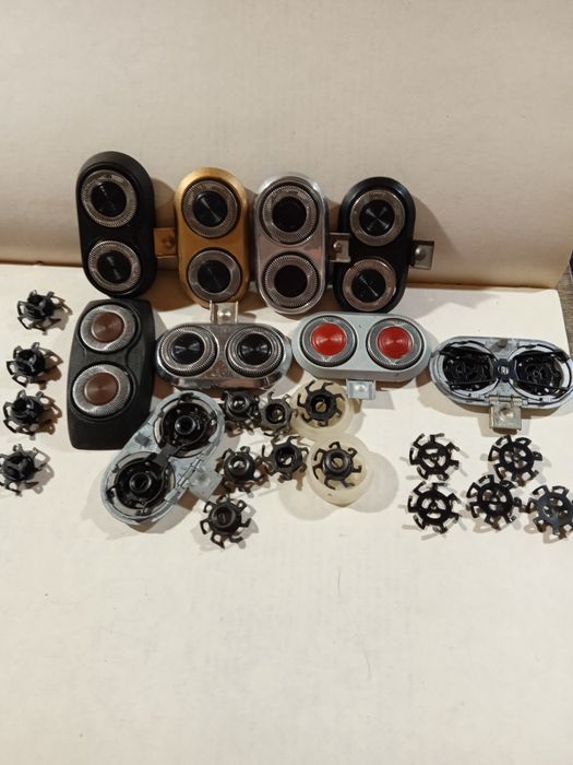 Малые, средние и большие сеточки и ножи .И много других вариантов.От