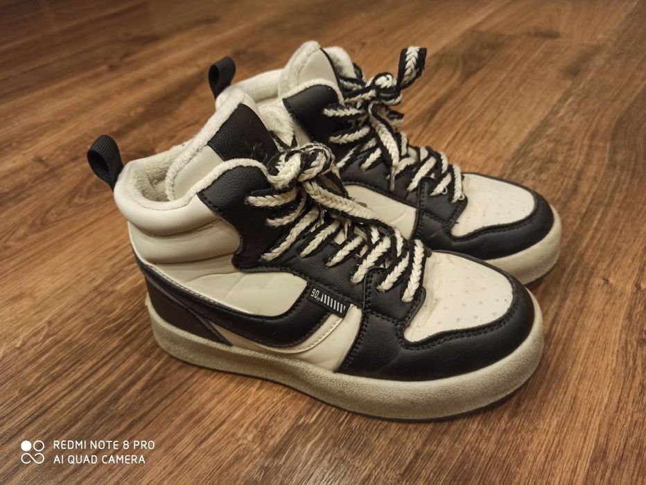 Кросівки зимові 36 розмір