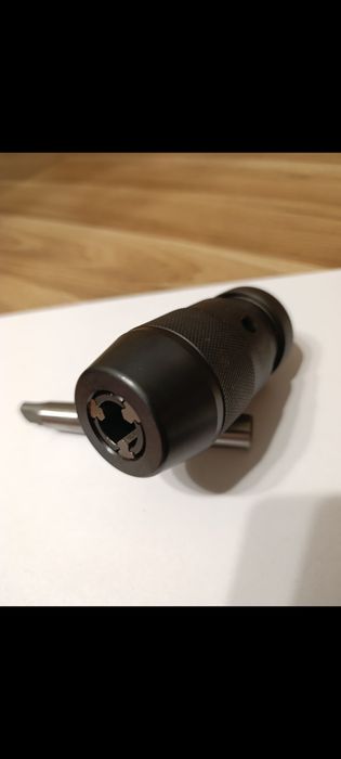 Jango  PTRu 16/B18 uchwyt wiertarski samozaciskowy bezkluczowy