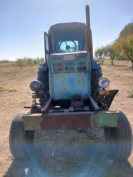 Продам трактор  Т40